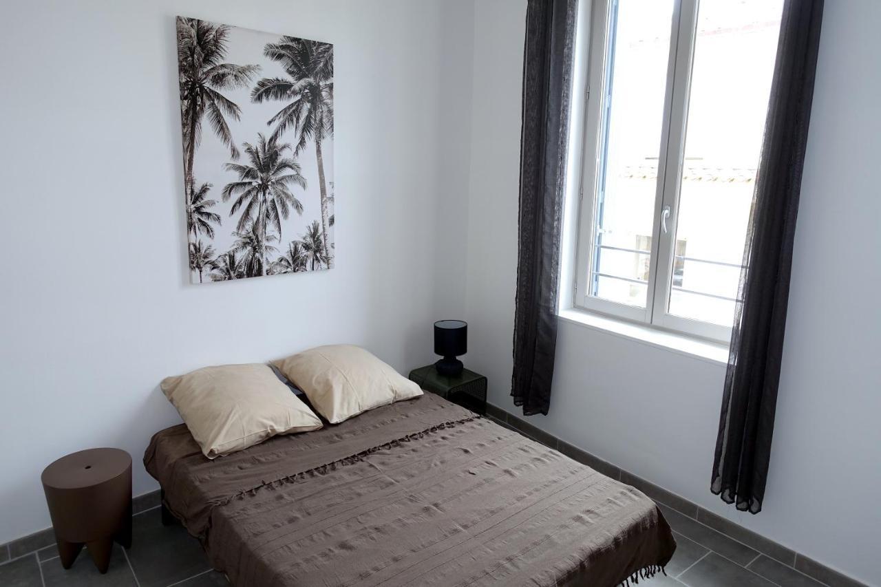 Maison Carree/Coeur Historique De Nimes - Superbe Appt 55M² Екстериор снимка