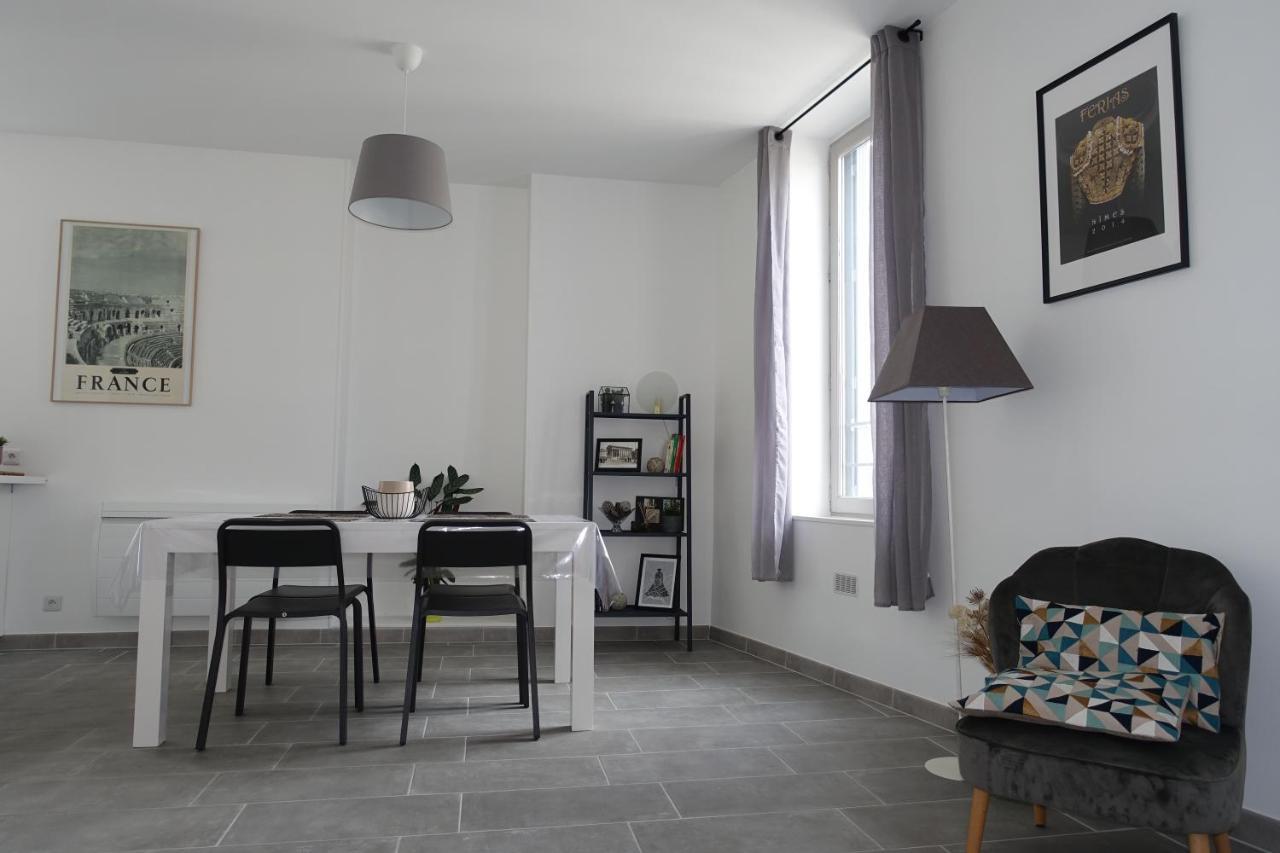 Maison Carree/Coeur Historique De Nimes - Superbe Appt 55M² Екстериор снимка