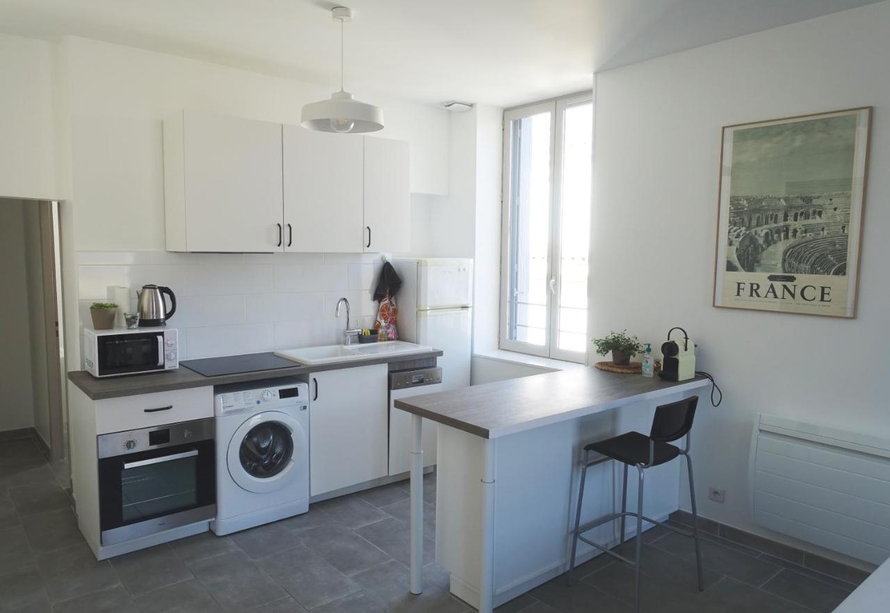 Maison Carree/Coeur Historique De Nimes - Superbe Appt 55M² Екстериор снимка